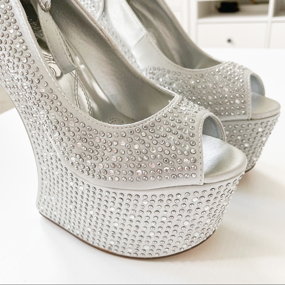 Mona Mia Silver Rhinestones Heels - Picture 7 of 10